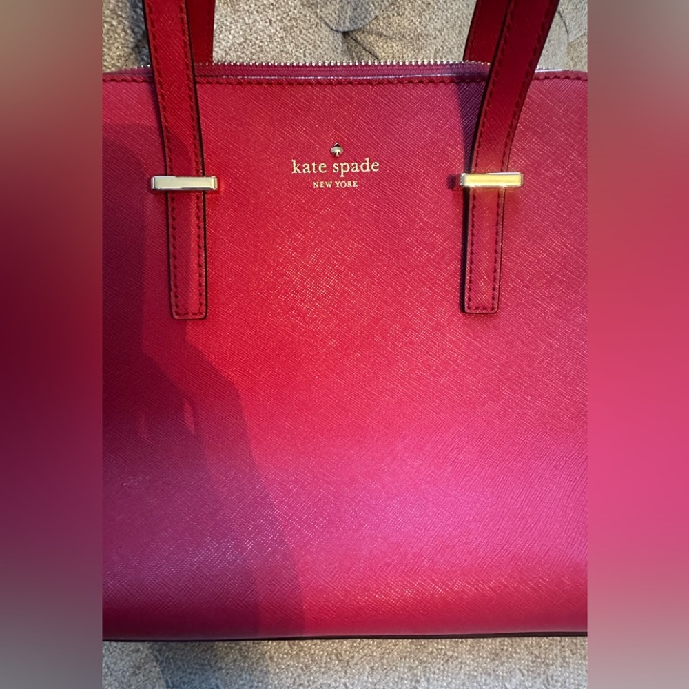 🌟SOLD🌟Like new Kate Spade Cedar Street Handbag Purse - Picture 11 of 13